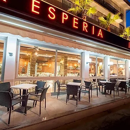 Esperia 酒店